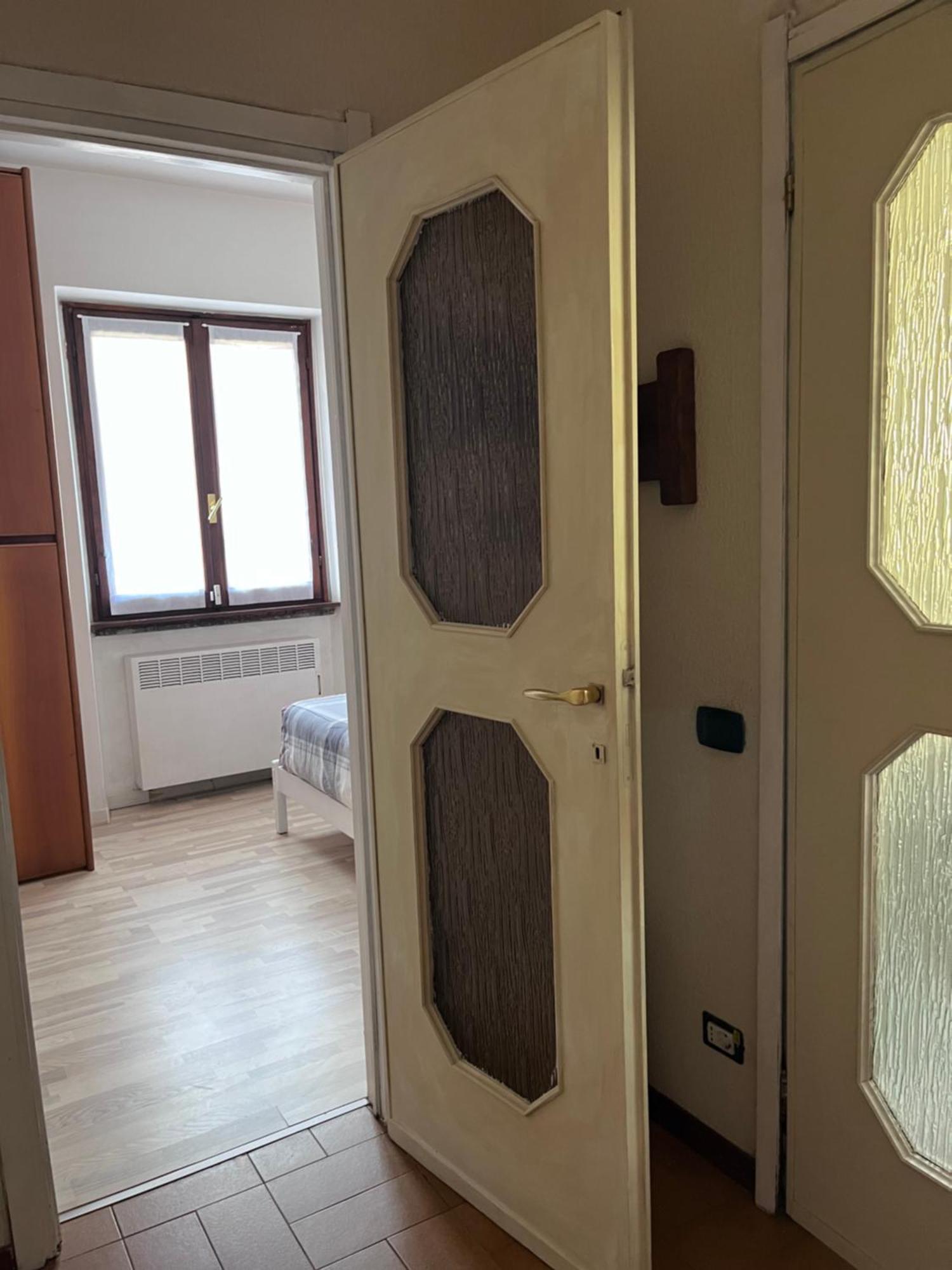 A Due Passi Dal Lago Canzo Экстерьер фото